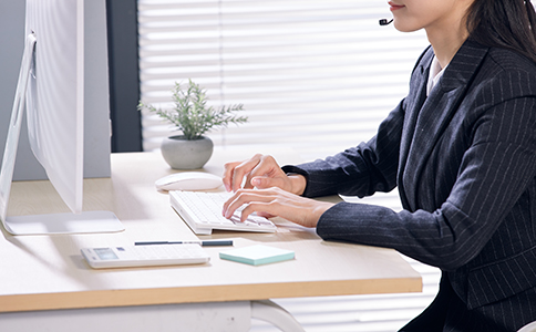 化妆品公司注册要求复杂吗？