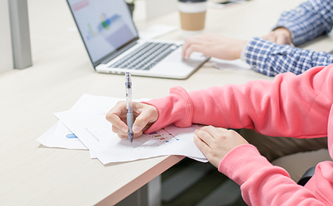 如何注册电子商务公司？流程、材料及费...